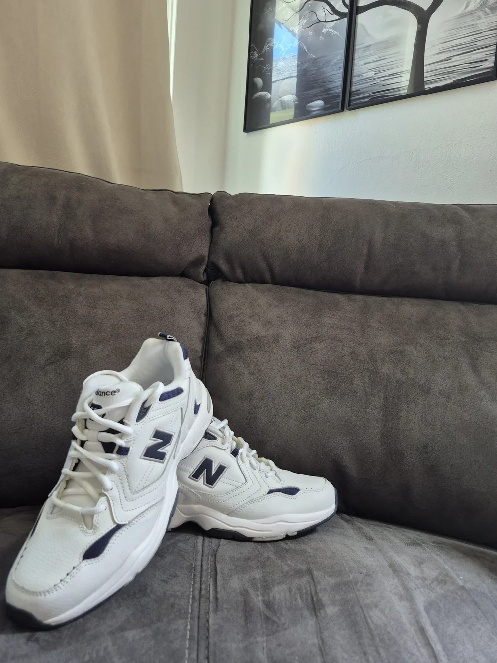 New Balance Men's White & Navy Chunky Athletic Sneakers
